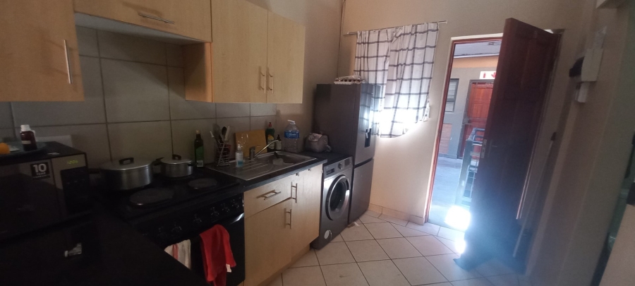 1 Bedroom Property for Sale in Vredenhof Sh Free State